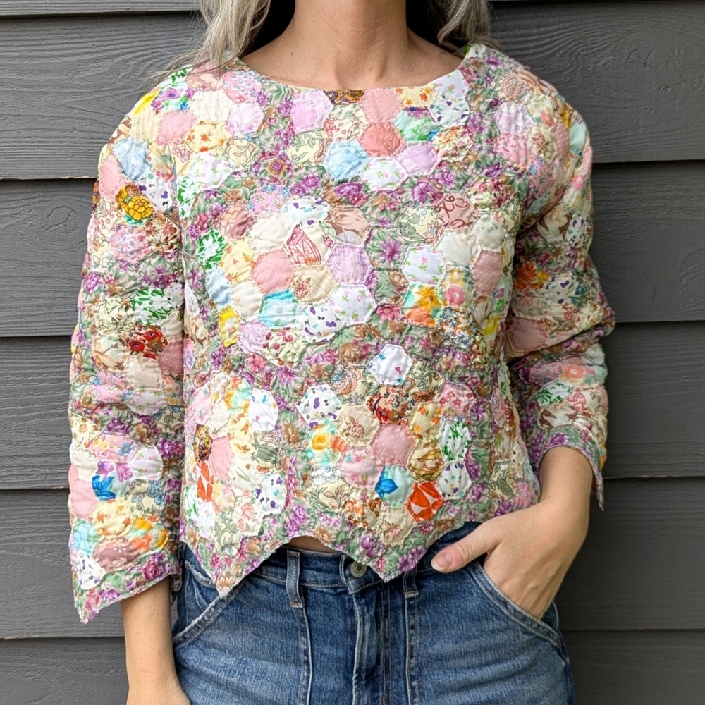 1 of 1 QUILT POPOVER TOP vintage patchwork S